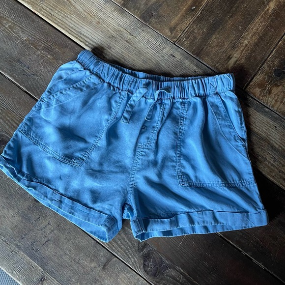 SALE!!⏱ Love Tree Juniors Jean Denim Shorts L - Picture 1 of 6